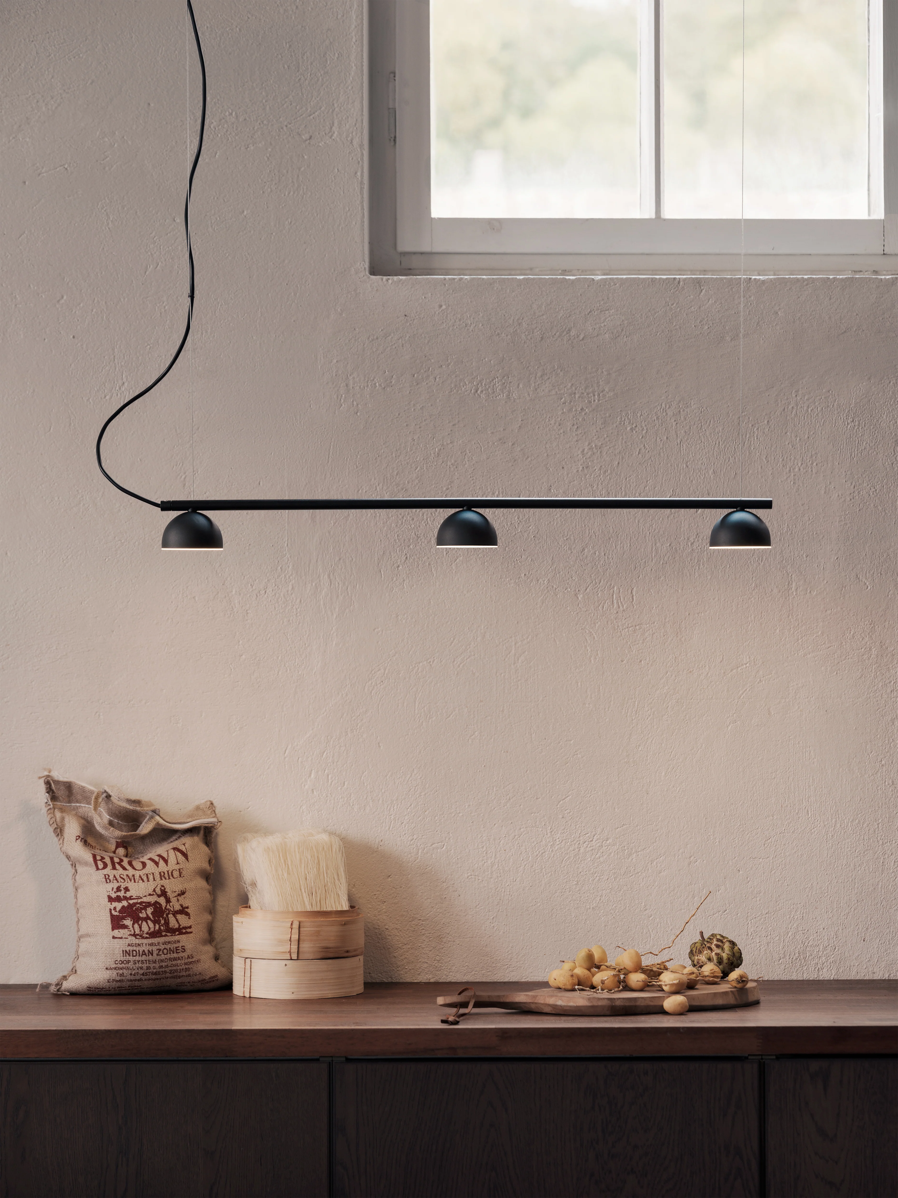 Blush rail 3 pendant lamp - Image 3