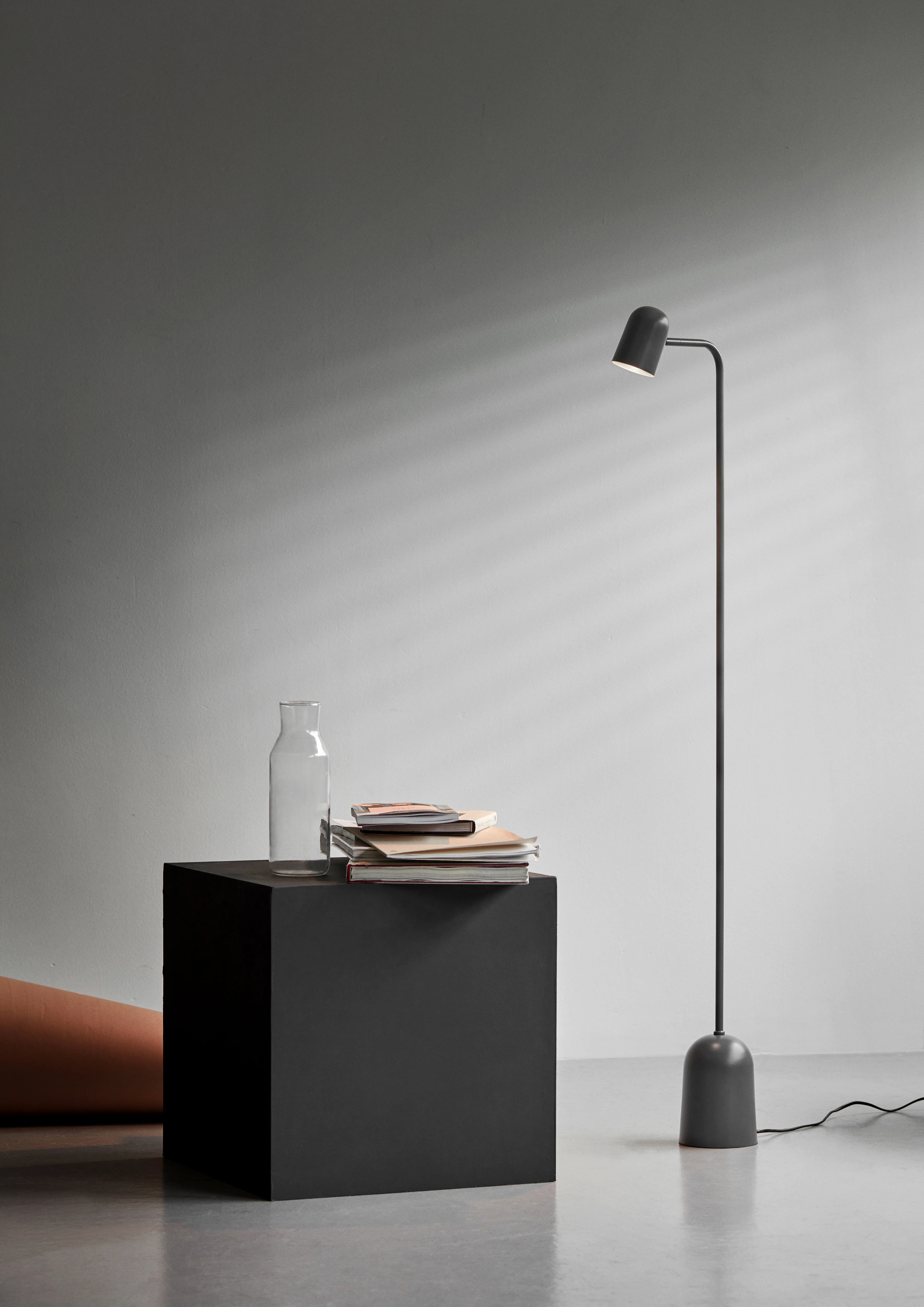 Buddy floor lamp - Image 4