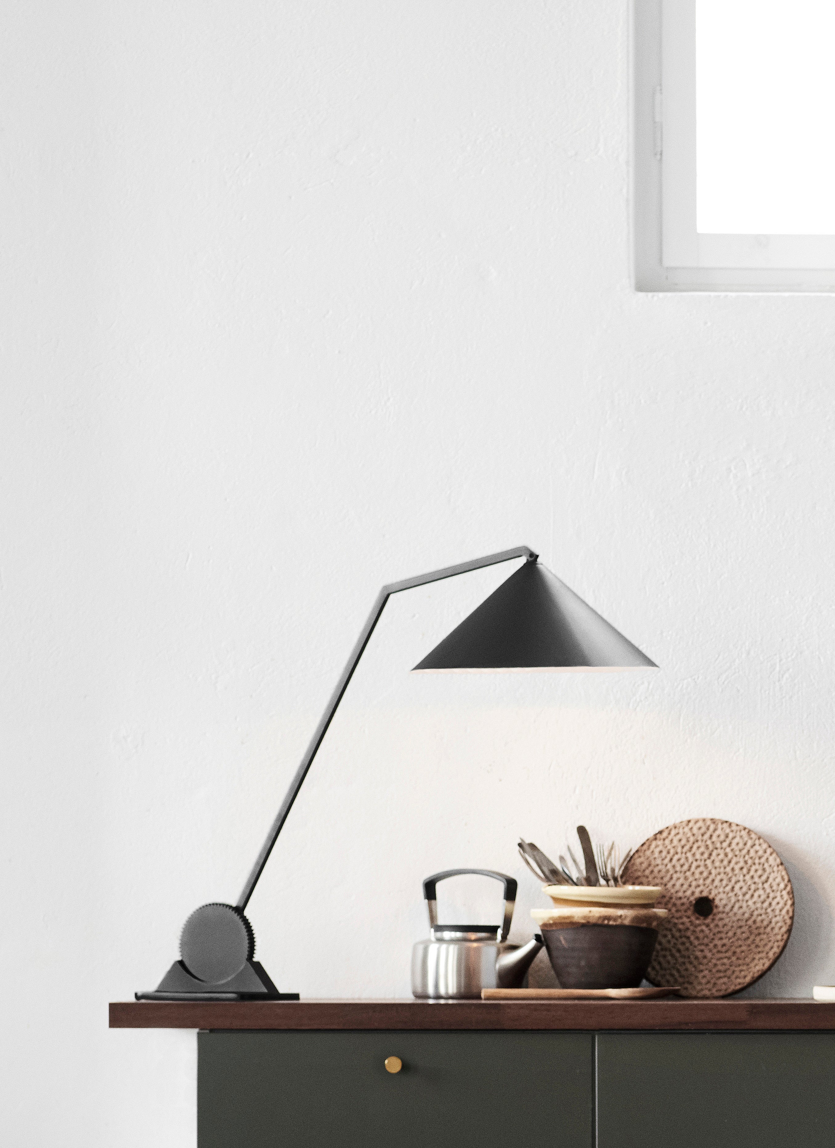 Gear table lamp - Image 4