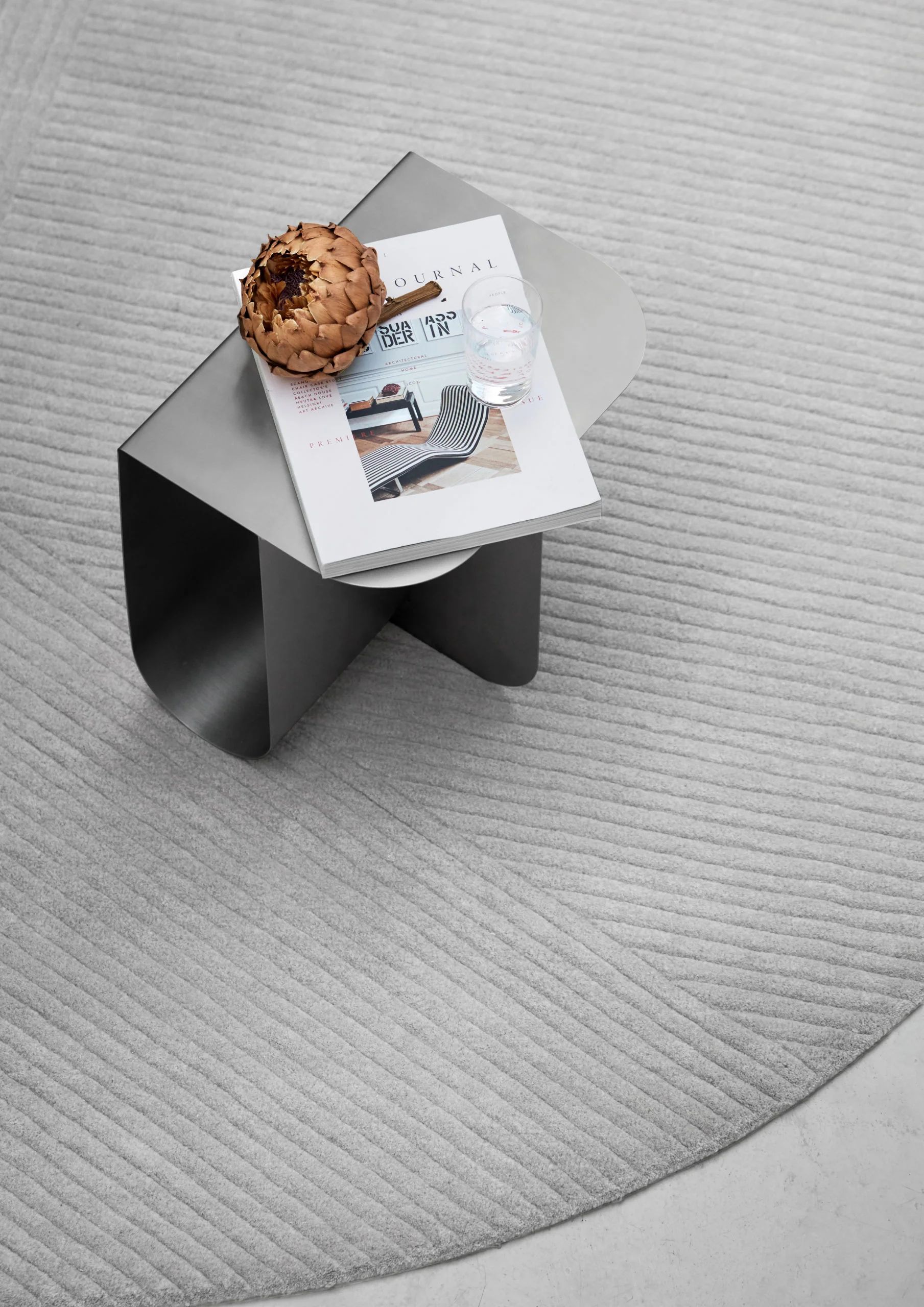 Mass side table - Image 2