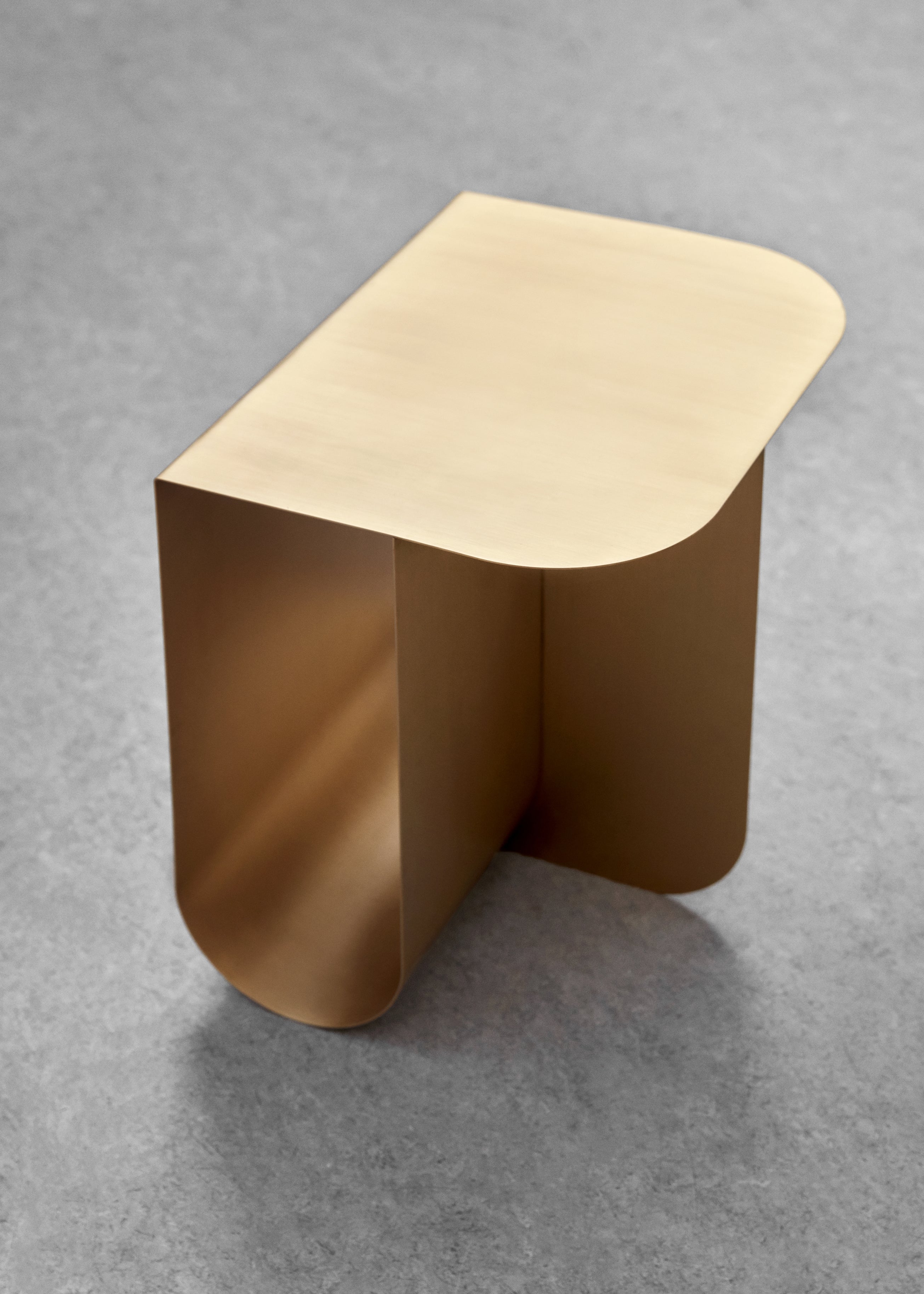 Mass side table - Image 7