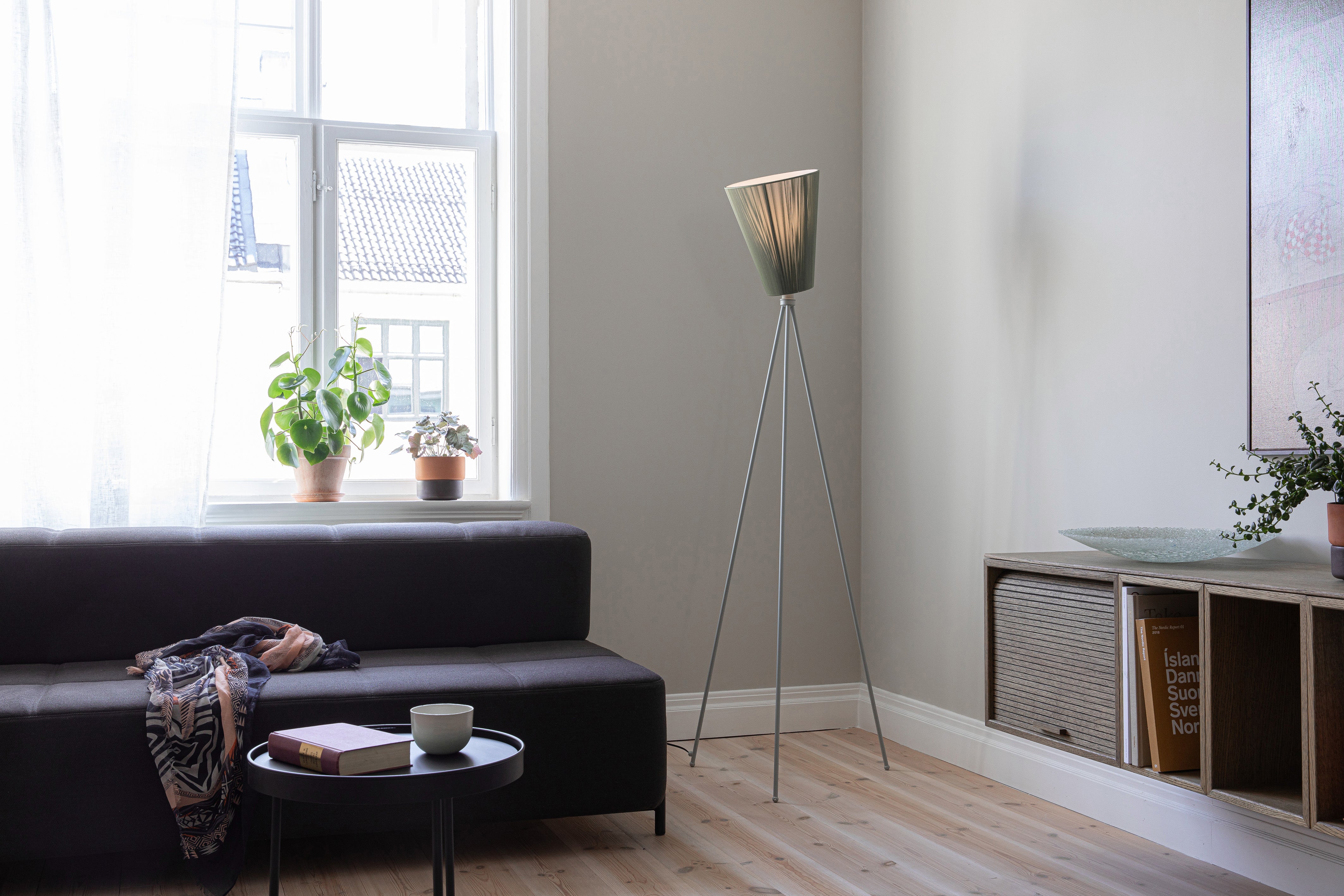 Oslo Wood floor lamp - Image 13