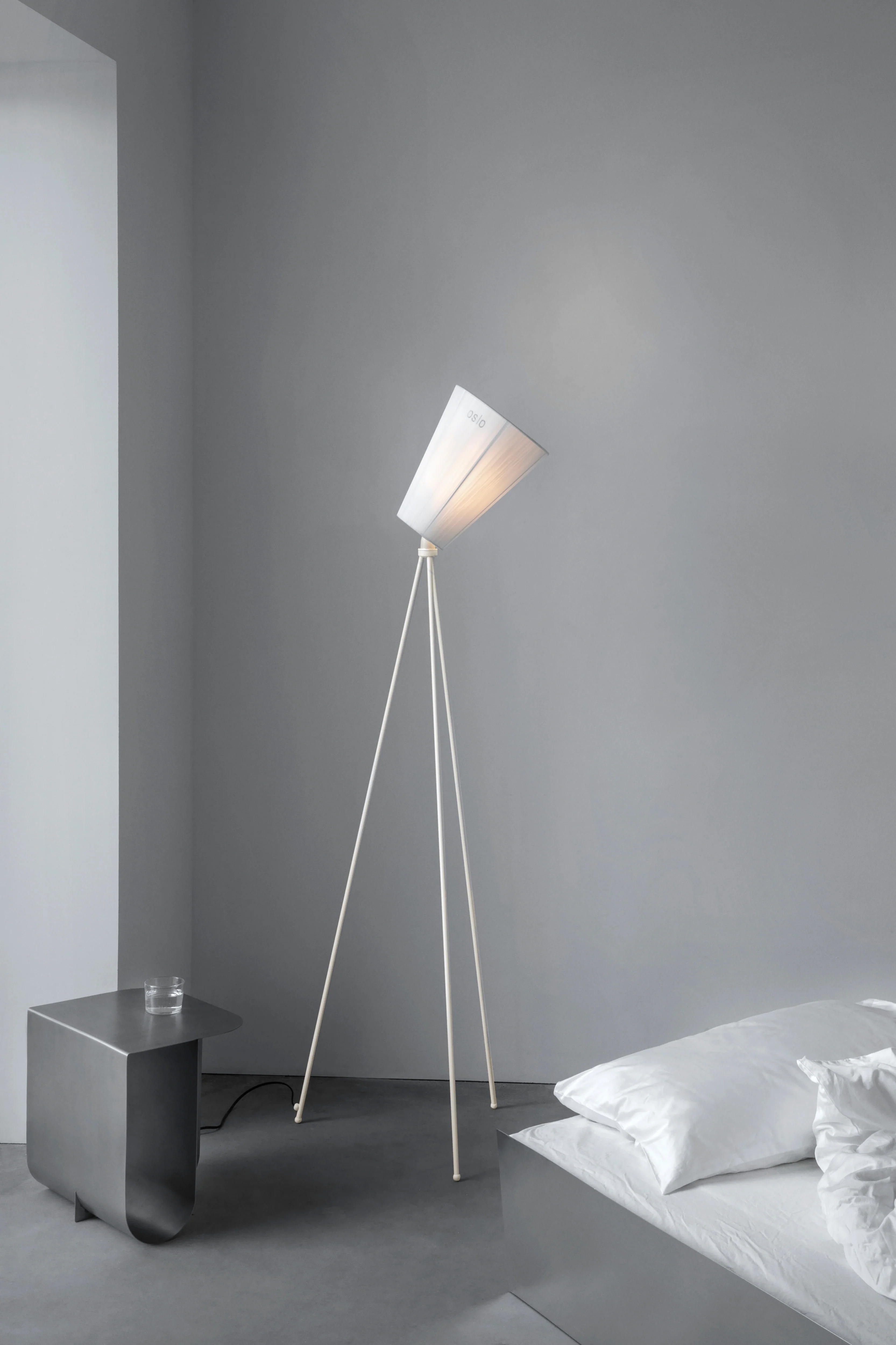 Oslo Wood floor lamp - Image 8
