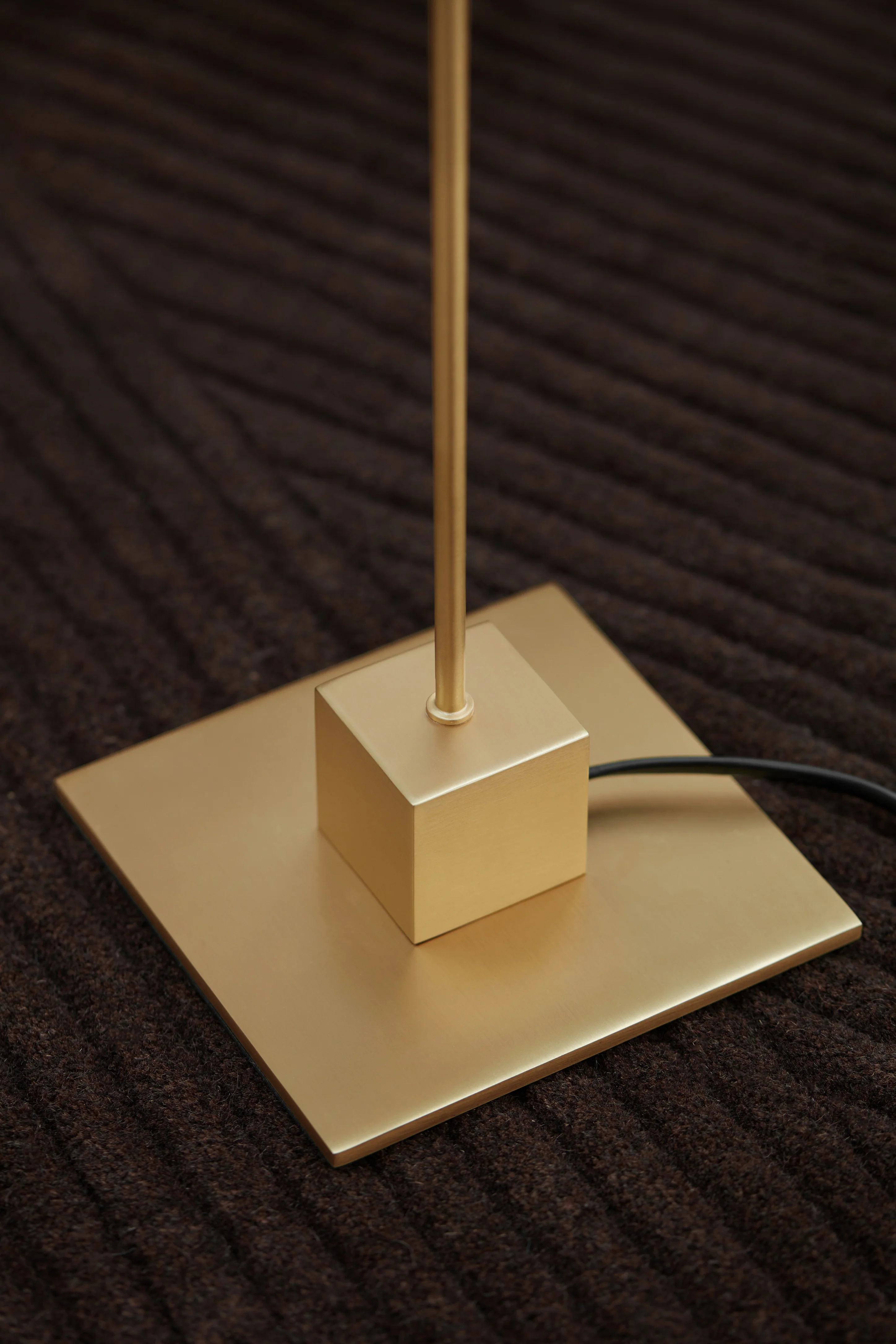 Snowball floor lamp - Image 11