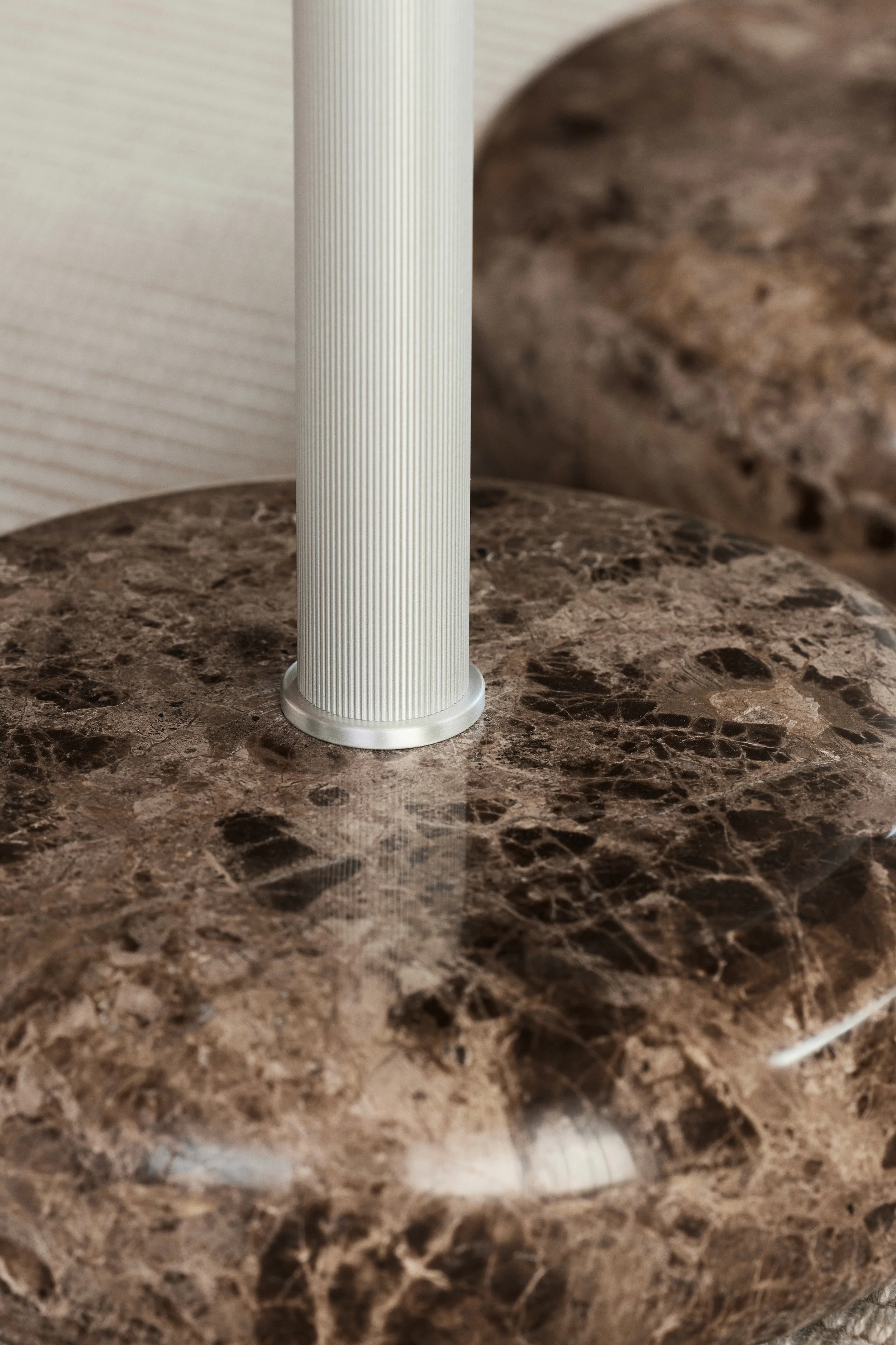 Ton side table - Image 4